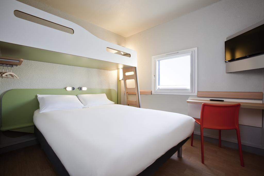 Ibis Budget Saint-Omer Centre Rom bilde